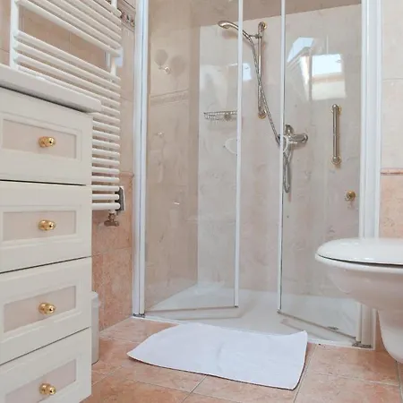 Le Lierre Penzion 5*